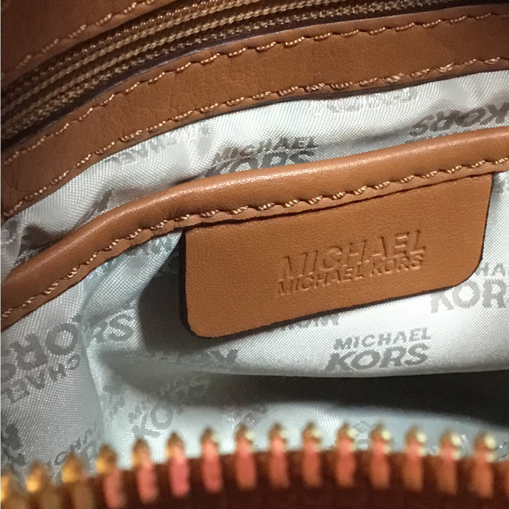 Michael Kors Brown and Gold Leather Satchel with Elegant Design - Picture 5 of 9